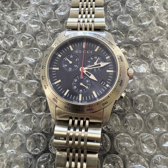 Gucci 126.2 Men’s Swiss Stainless Steel Chronograph Watch Blue Dial #15099489 - Picture 3 of 13